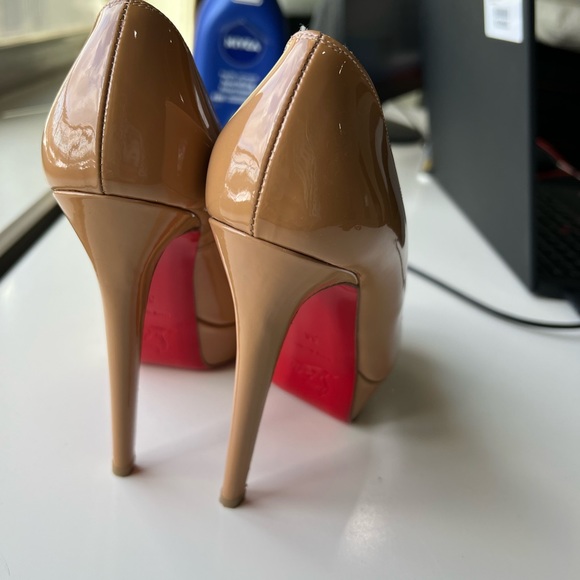 Christian Louboutin Pumps size 36 - Picture 2 of 4